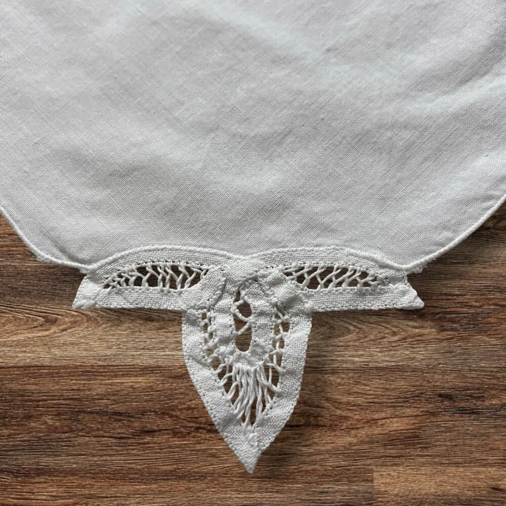 White Cotton Napkins Set 5 Cutwork Embroidered Lace 16